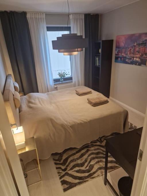 Modern Room With Bathroom, No Kitchen And Your Own Entrance Stoccolma Esterno foto