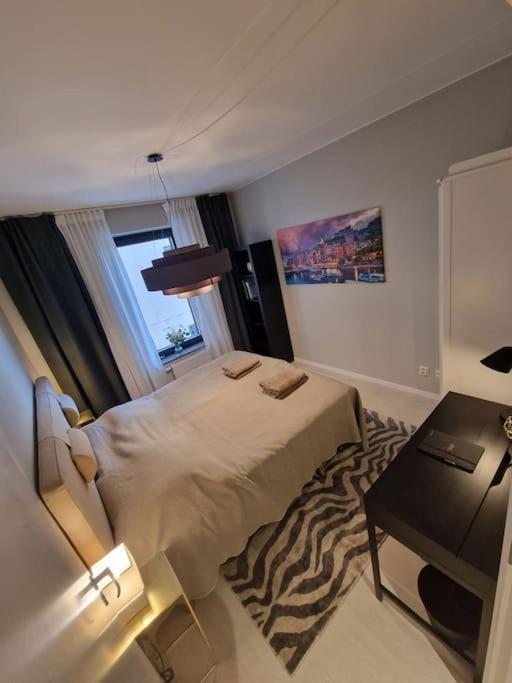Modern Room With Bathroom, No Kitchen And Your Own Entrance Stoccolma Esterno foto